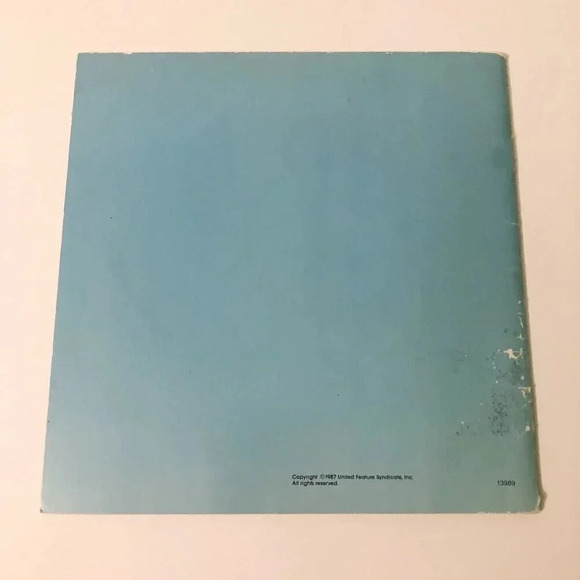 Vintage 1987 Golden Story Book Snoopy Hes  Your Dog Charlie Brown Book - Picture 2 of 16